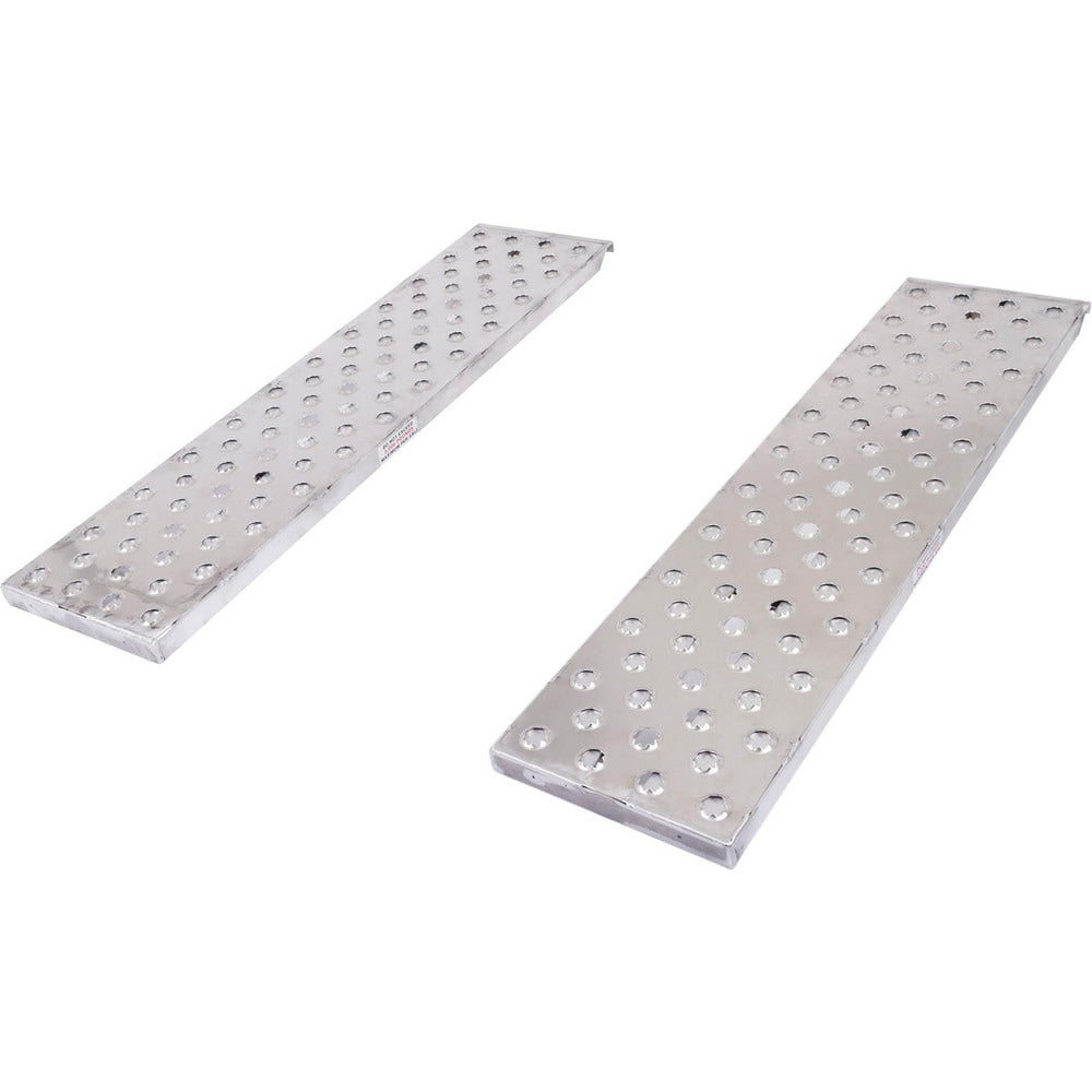 Truck Ramps; For Use With: Trailers; Length (Inch): 60; Width (Inch): 15; Load Capacity (Lb.): 5000.000; Material: Aluminum; Color: Silver; Finish Coating: None