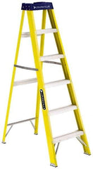 Louisville - 5 Steps, 6' High, Type I Rating, Fiberglass Step Ladder - 250 Lb Capacity, 21-7/8" Base Width - Caliber Tooling