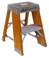 Louisville - 3 Steps, 3' High, Type IA Rating, Fiberglass Step Stand - 300 Lb Capacity, 19-11/16" Base Width - Caliber Tooling