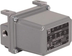 Square D - 4 NEMA Rated, DPST-DB, Float Switch Pressure and Level Switch - 575 VAC, Line-Load-Load-Line Terminal - Caliber Tooling