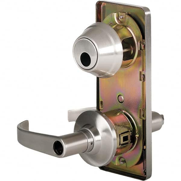 Stanley - Entry Lever Lockset for 1-3/8 to 1-3/4" Thick Doors - Caliber Tooling