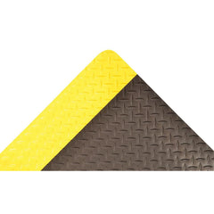 Anti-Fatigue Mat:  900.0000″ Length,  24.0000″ Wide,  9/16″ Thick,  Nitrile Rubber,  Beveled Edge,  Heavy Duty Diamond Plates,  Black & Yellow,  Dry