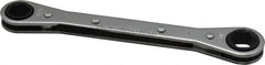 Lang - 3/8" x 7/16" 6 Point Ratcheting Box Wrench - Double End, 5-1/2" OAL, Steel - Caliber Tooling