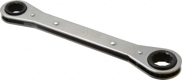 Lang - 15mm x 17mm 12 Point Ratcheting Box Wrench - Double End, 8-1/8" OAL, Steel - Caliber Tooling