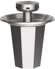 Bradley - Circular, Infrared Sensor, External Drain, 36" Diam, 5 Person Capacity, Stainless Steel, Wash Fountain - 0.5 GPM - Caliber Tooling