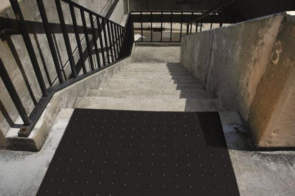 UltraTech - 2 Ft. Long x 2 Ft. Wide, Urethane Surface, Molded Bubble Entrance Matting - Outdoor, Heavy Traffic, Urethane, Black - Caliber Tooling