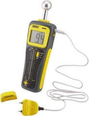 General - 32 to 122°F Operating Temp, Moisture Meter - LCD Display, Accurate to ±3% - Caliber Tooling