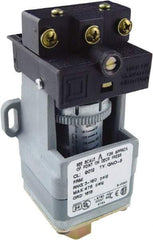 Square D - SPDT, 3 to 150 psi, Electromechanical Pressure and Level Switch - Adjustable Pressure, 120 VAC at 6 Amp, 125 VDC at 0.22 Amp, 240 VAC at 3 Amp, 250 VDC at 0.27 Amp, 1/4 Inch Connector, Screw Terminal, For Use with 9012G - Caliber Tooling