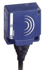 Telemecanique Sensors - PNP, NC, Flat, Inductive Proximity Sensor - 3 Wires, IP68, 12 to 24 VDC, 26mm Wide - Caliber Tooling