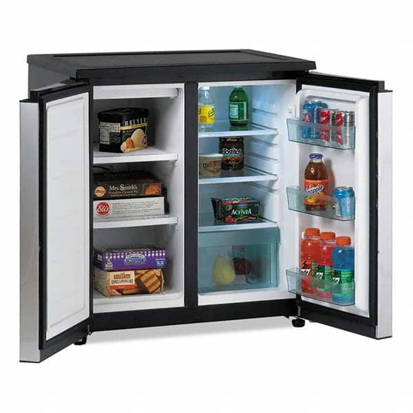 Avanti - Refrigerators Capacity: 5.5 Cu Ft Color: Black; Platinum - Caliber Tooling