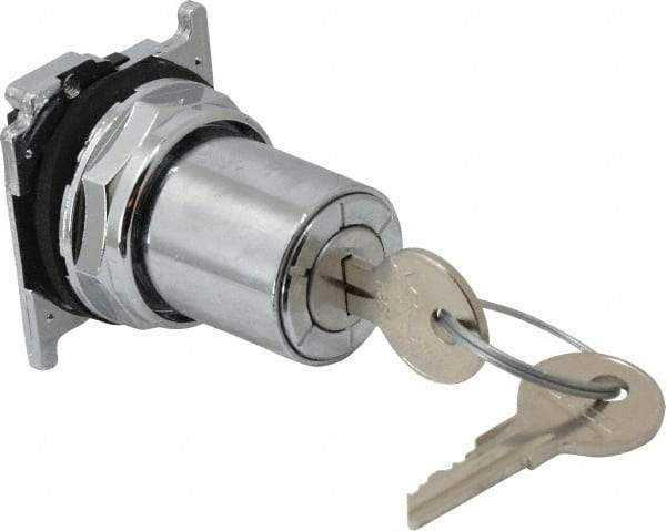 Eaton Cutler-Hammer - 30-1/2mm Mount Hole, 3 Position, Key Operated, Selector Switch Only - Silver, Momentary (MO) - Caliber Tooling