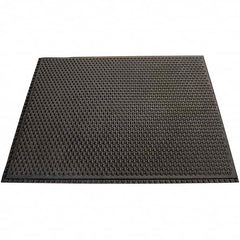 Barefoot - 3' Long x 3' Wide, Dry Environment, Anti-Fatigue Matting - Black, Nitrile Rubber with Nitrile Rubber Base - Caliber Tooling