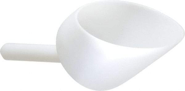 Bel-Art - 32 oz White Polyethylene Round Bottom Scoop - 4.9" Wide x 5-1/2" Deep Bowl, 5" Handle Length, 10" OAL - Caliber Tooling