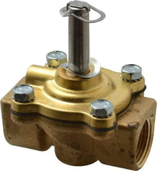 Parker - 3/4" Port, Two Way, Piloted Diaphragm, Brass Solenoid Valve - Normally Closed, 125 Max PSI, NBR Seal - Caliber Tooling