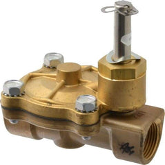 Parker - 3/4" Port, Two Way, Piloted Diaphragm, Brass Solenoid Valve - Normally Closed, 250 Max PSI, NBR Seal - Caliber Tooling