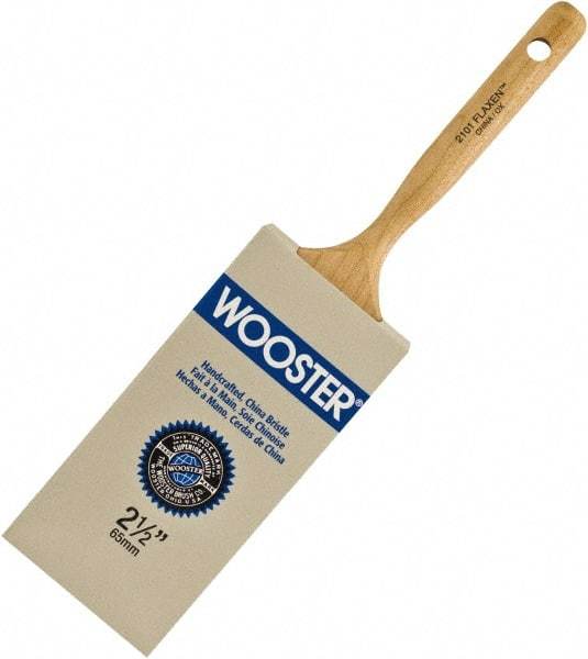 Wooster Brush - 2-1/2" Flat Hog Varnish Brush - 2-11/16" Bristle Length, 6-1/4" Maple Dowel Handle - Caliber Tooling