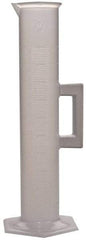 Bel-Art - 2,000 ml Polypropylene Graduated Cylinder - 20 ml Graduation, 3-7/16" Diam x 19-19/64" High - Caliber Tooling