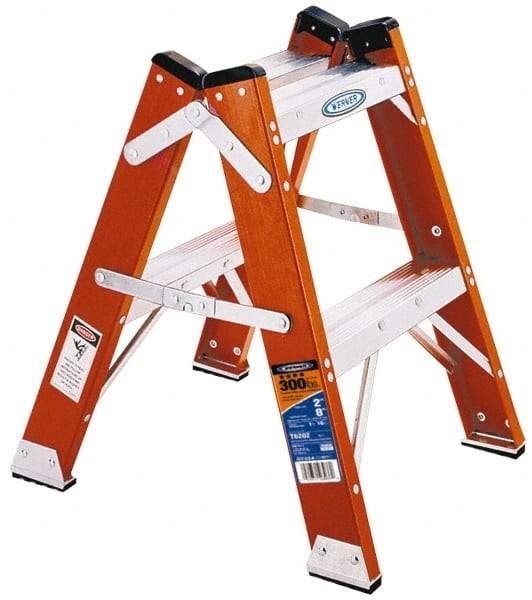 Werner - 1 Step, 2' High, Type IA Rating, Fiberglass Step Stand - 300 Lb Capacity, 21-1/8" Base Width - Caliber Tooling