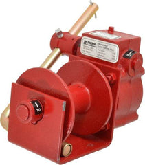 THERN - 1000/400 Lbs. Load Limit Worm Gear Hand Winch - 1,000 Lbs. Line Pull Capacity, 34 Lbs. Force to Lift 1,000 Pounds, 3/16 inch Cable Diameter - Caliber Tooling